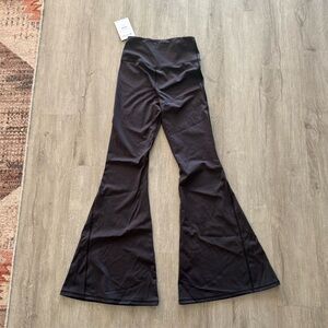 Born Primitive Black Flare Leggings 32”